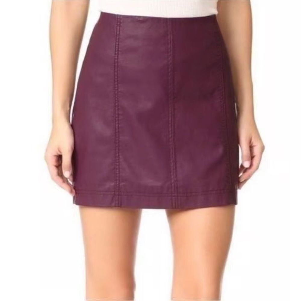 Free People Vegan Leather Mini Skirt – Berry | Size 8 | NWT